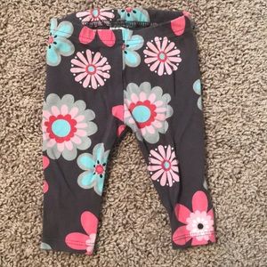 Carter/'s Toddler Girls/' TWO Pair Leggings Small Floral Print /& Faux Denim NWT